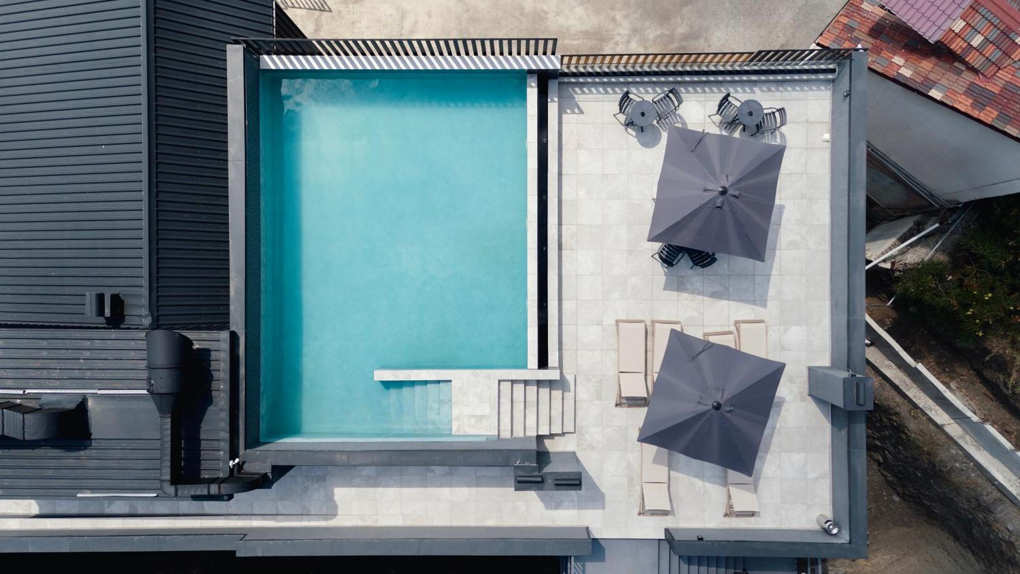 Solridge Aparthotel Τυφλίδα Εξωτερικό φωτογραφία